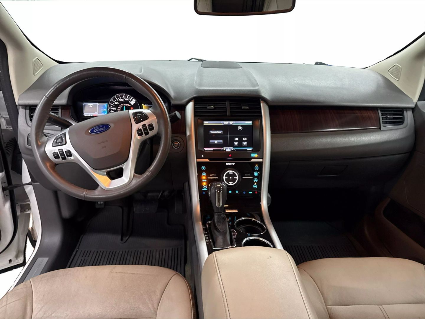 2014 Ford Edge - Image 20