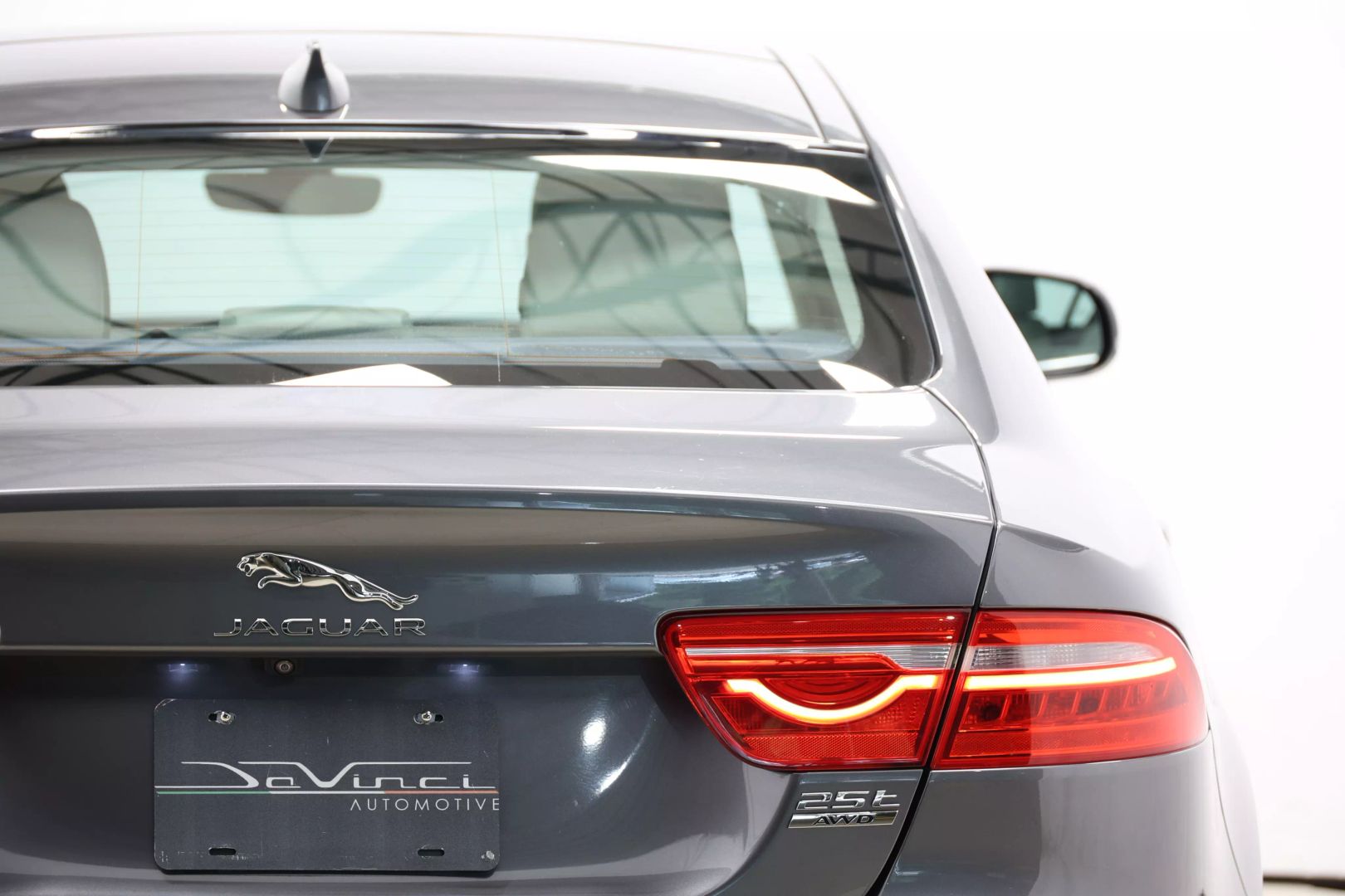 2019 Jaguar Xe - Image 59