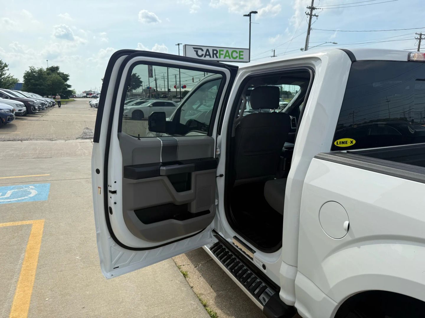 2017 Ford F150 Supercrew Cab - Image 19