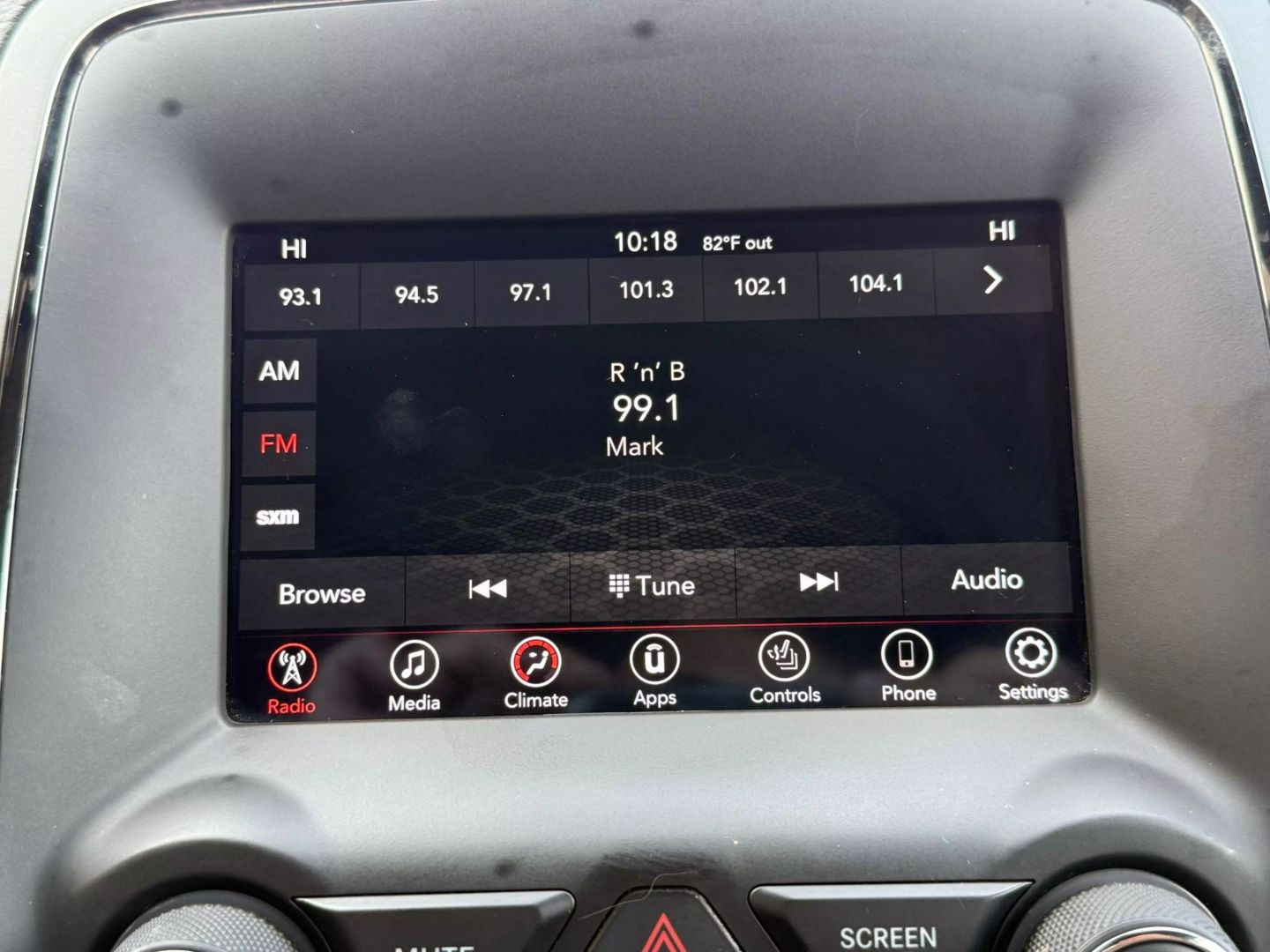 2018 Dodge Durango - Image 34