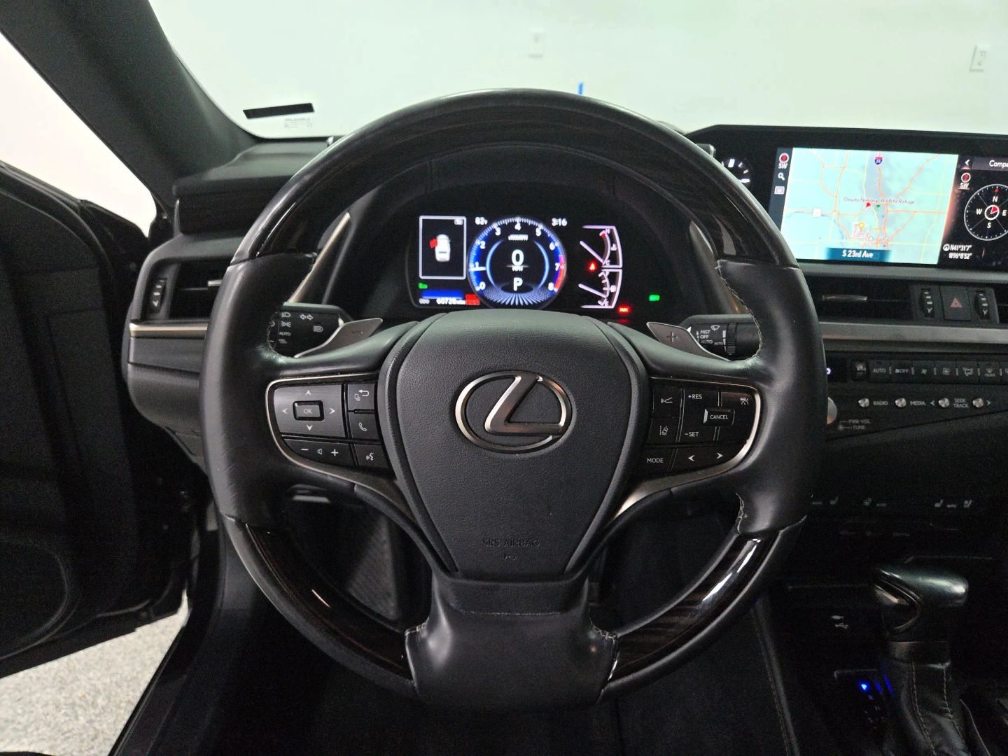 2021 Lexus Es - Image 18