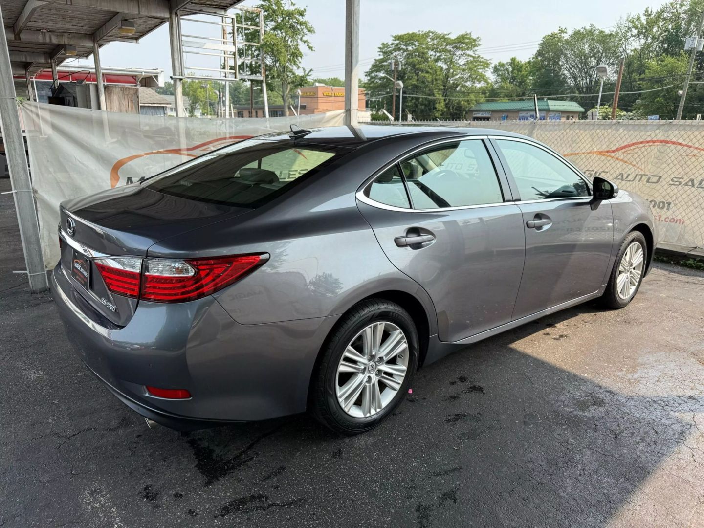2014 Lexus Es - Image 13