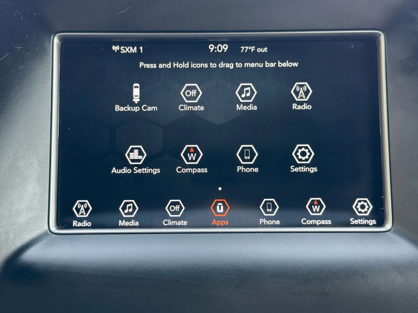 2018 Jeep Grand Cherokee - Image 32