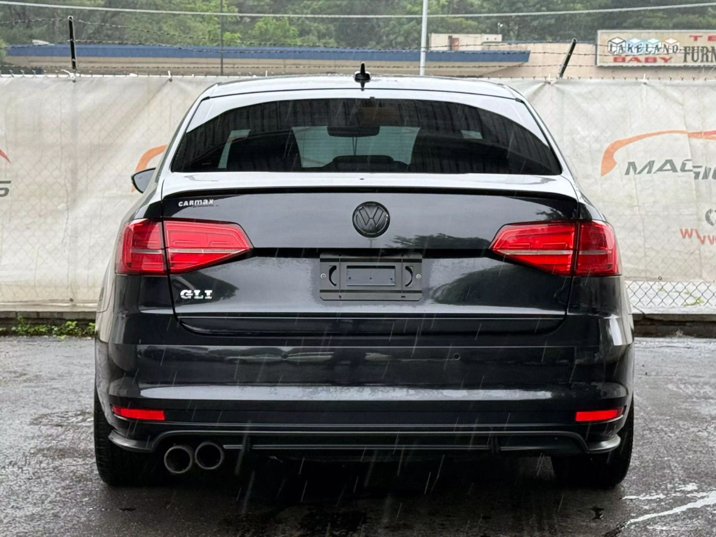 2017 Volkswagen Jetta - Image 10