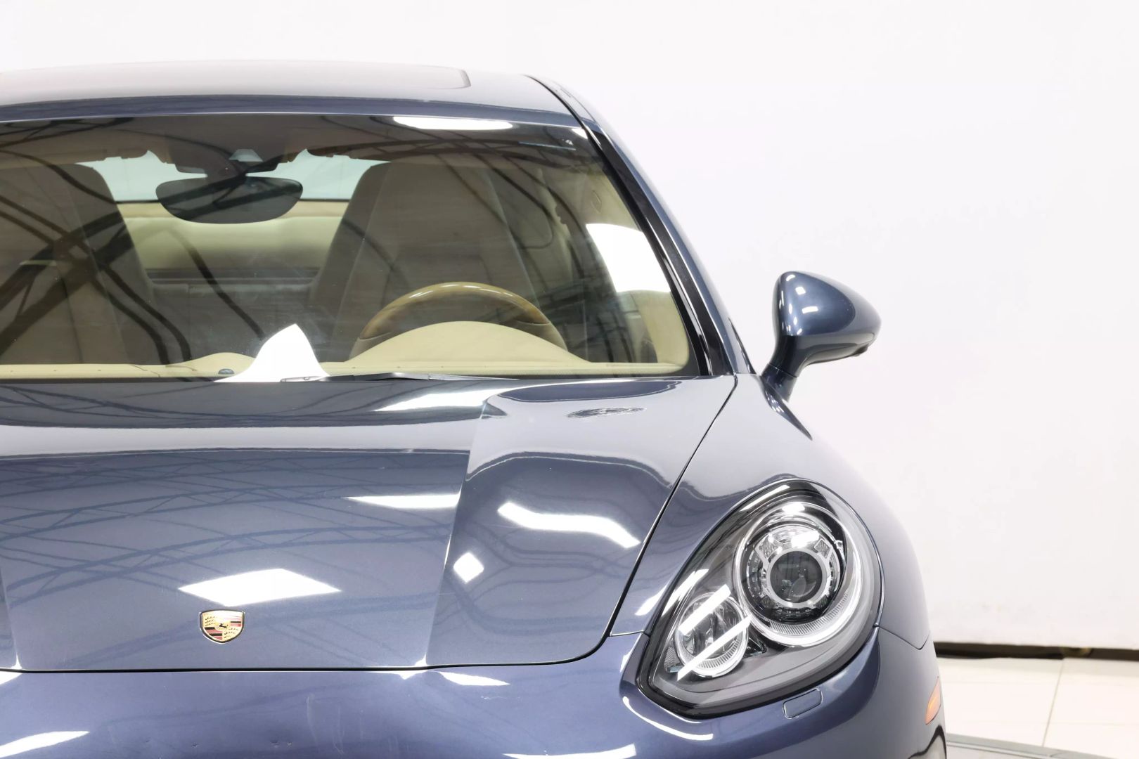 2014 Porsche Panamera - Image 115