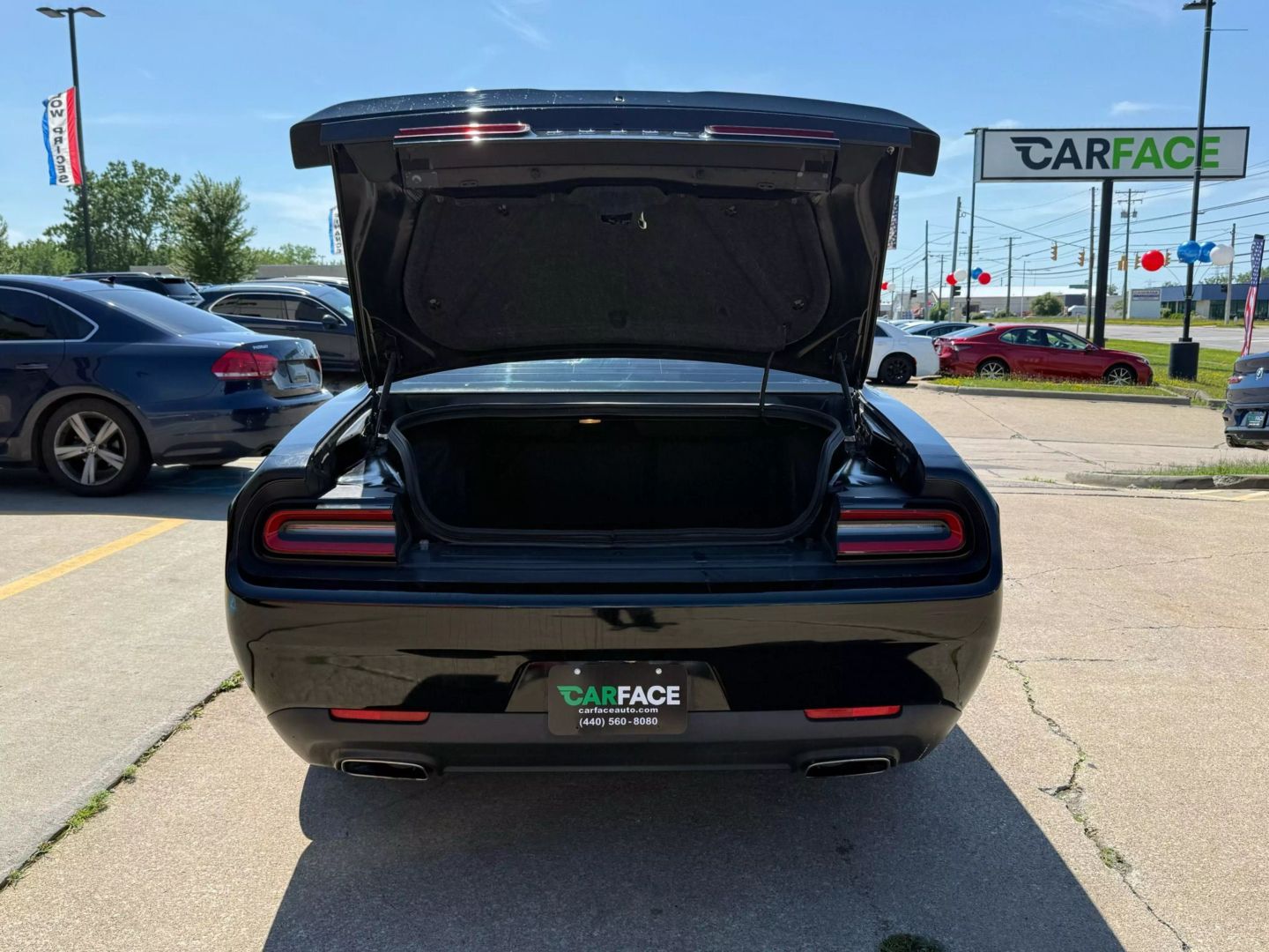 2018 Dodge Challenger - Image 13