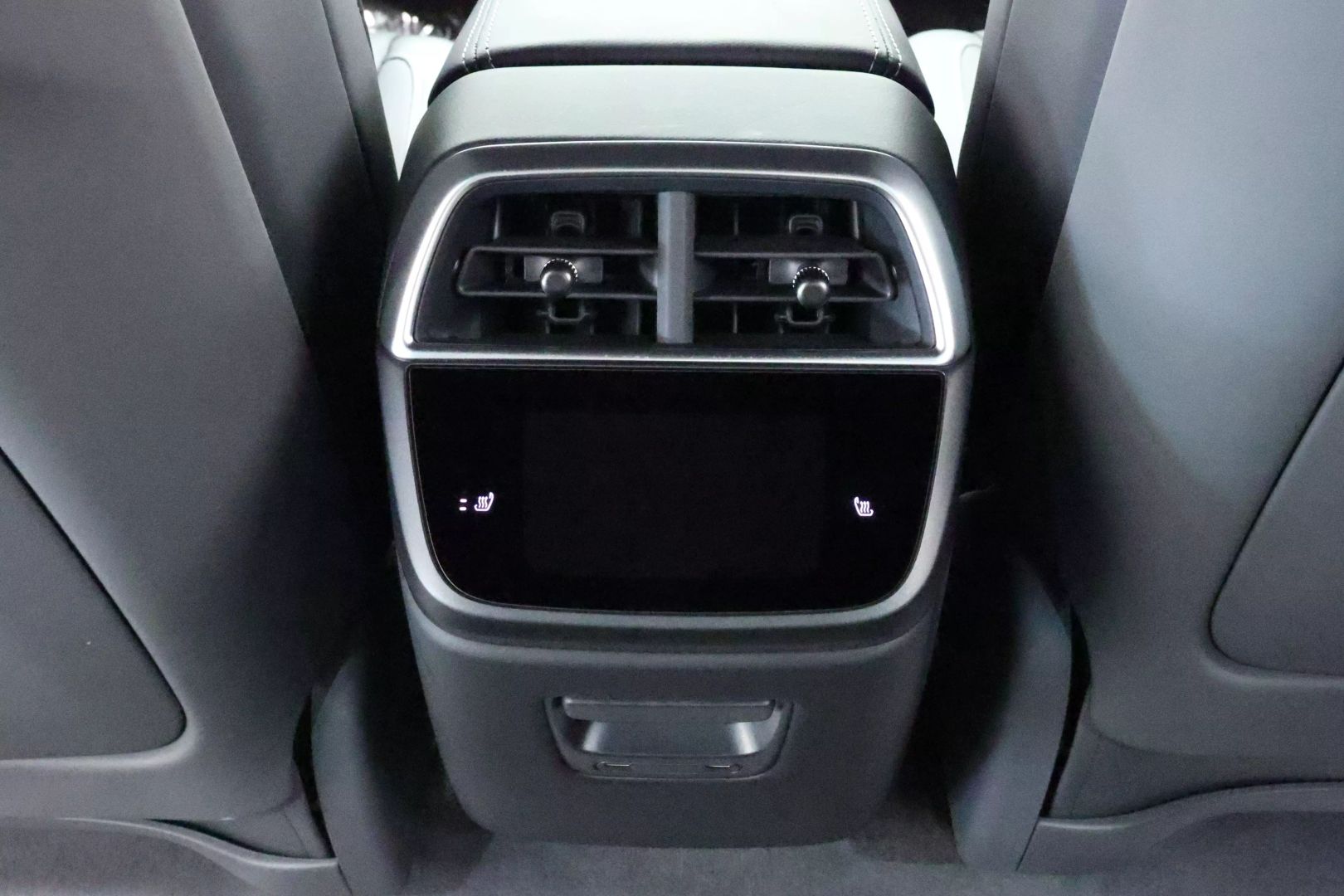 2023 Lucid Air - Image 75