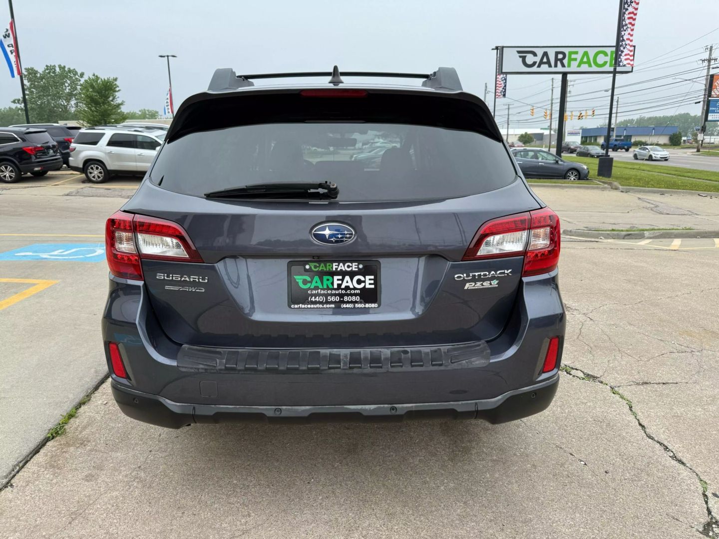 2017 Subaru Outback - Image 10