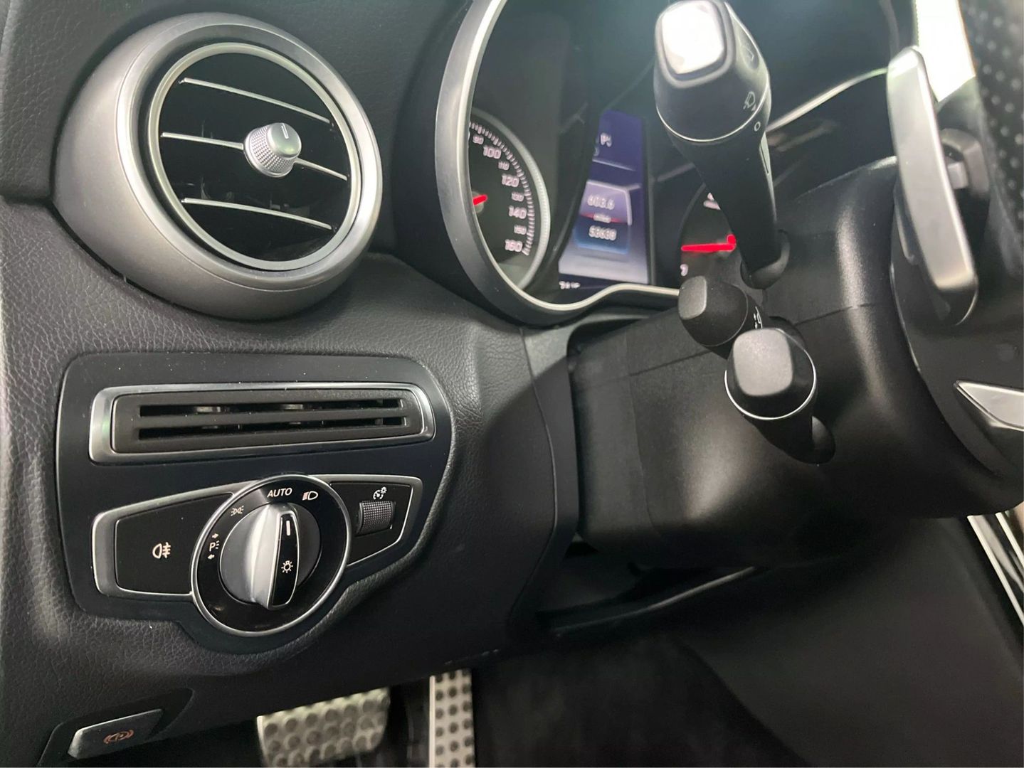 2017 Mercedes-benz C-class - Image 17