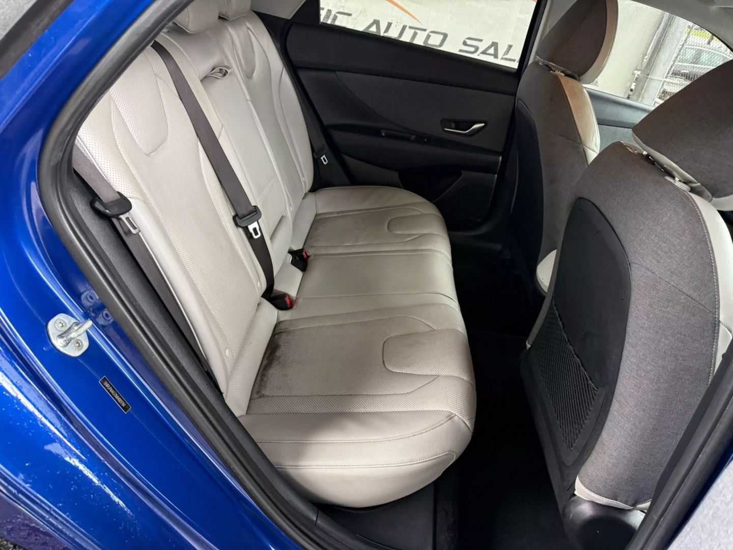 2021 Hyundai Elantra - Image 22