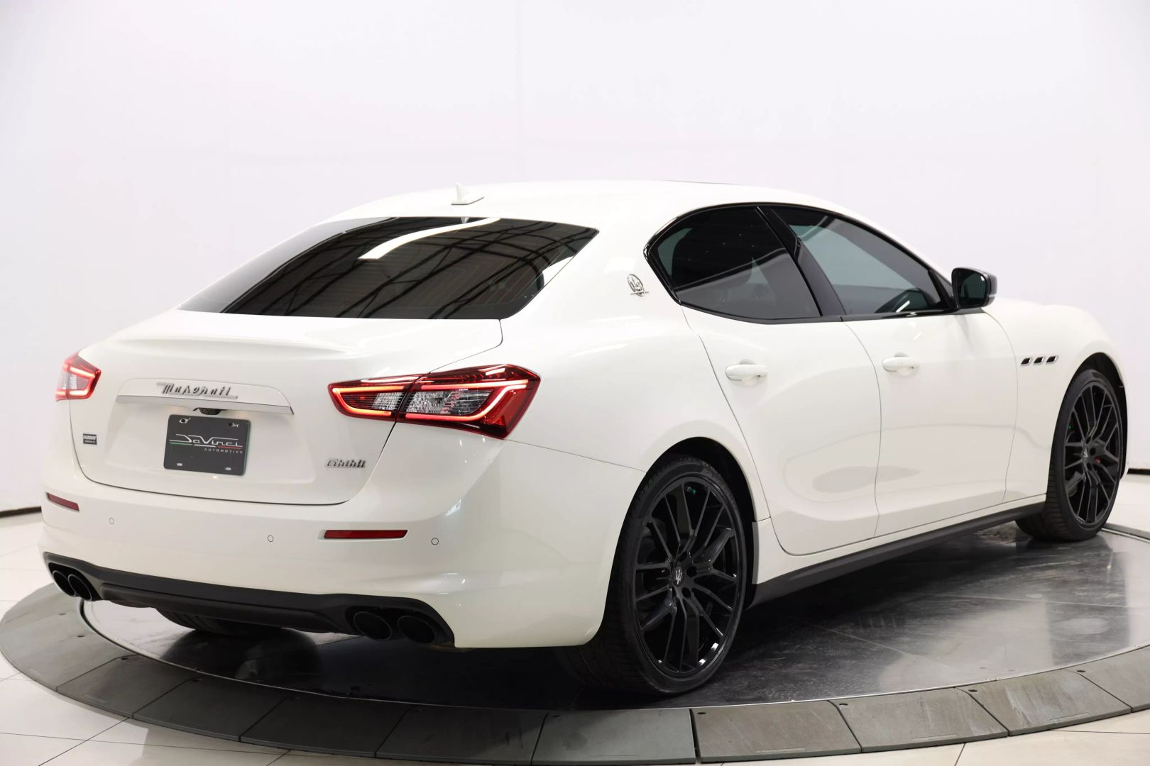 2020 Maserati Ghibli - Image 4