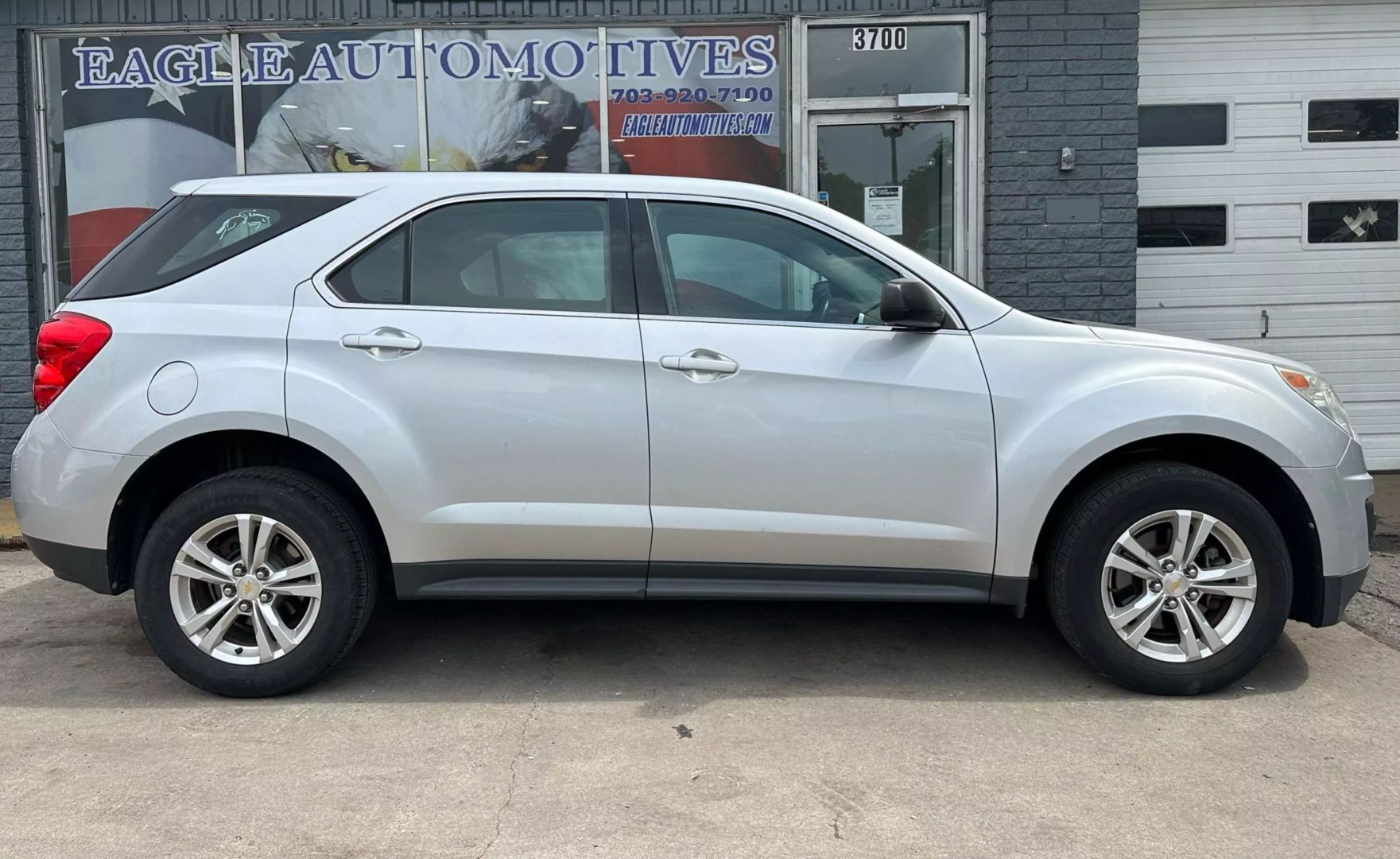 Used 2011 Chevrolet Equinox LS with VIN 2CNFLCEC5B6477339 for sale in Arlington, VA