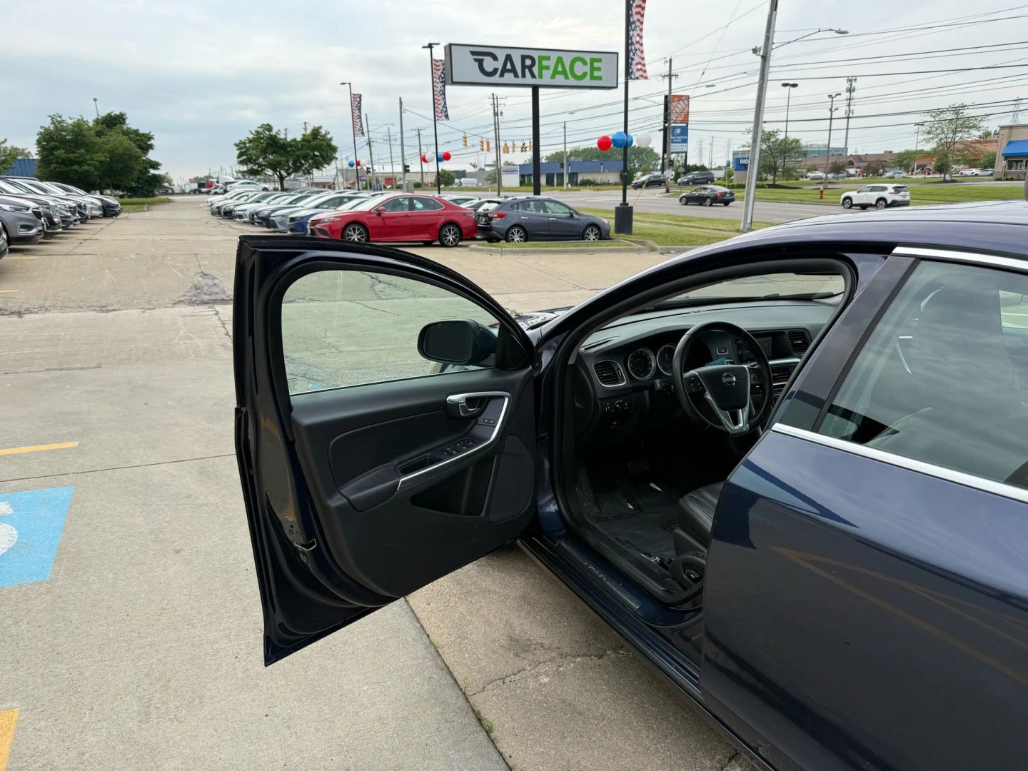 2013 Volvo S60 - Image 13