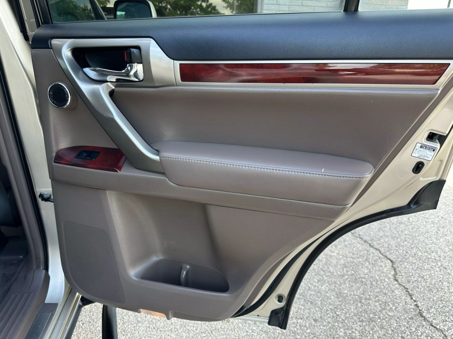 2012 Lexus Gx - Image 34