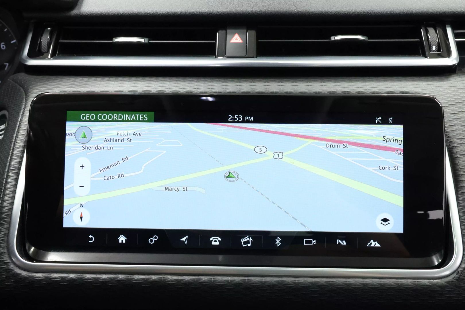 2019 Land Rover Range Rover Velar - Image 31