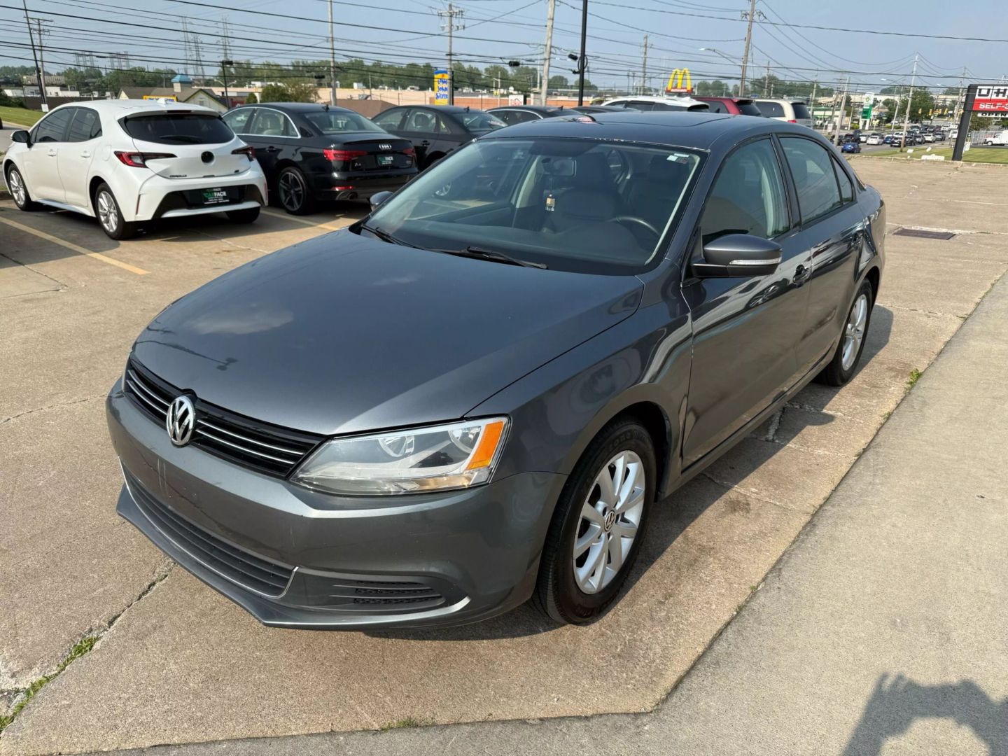 2013 Volkswagen Jetta - Image 4