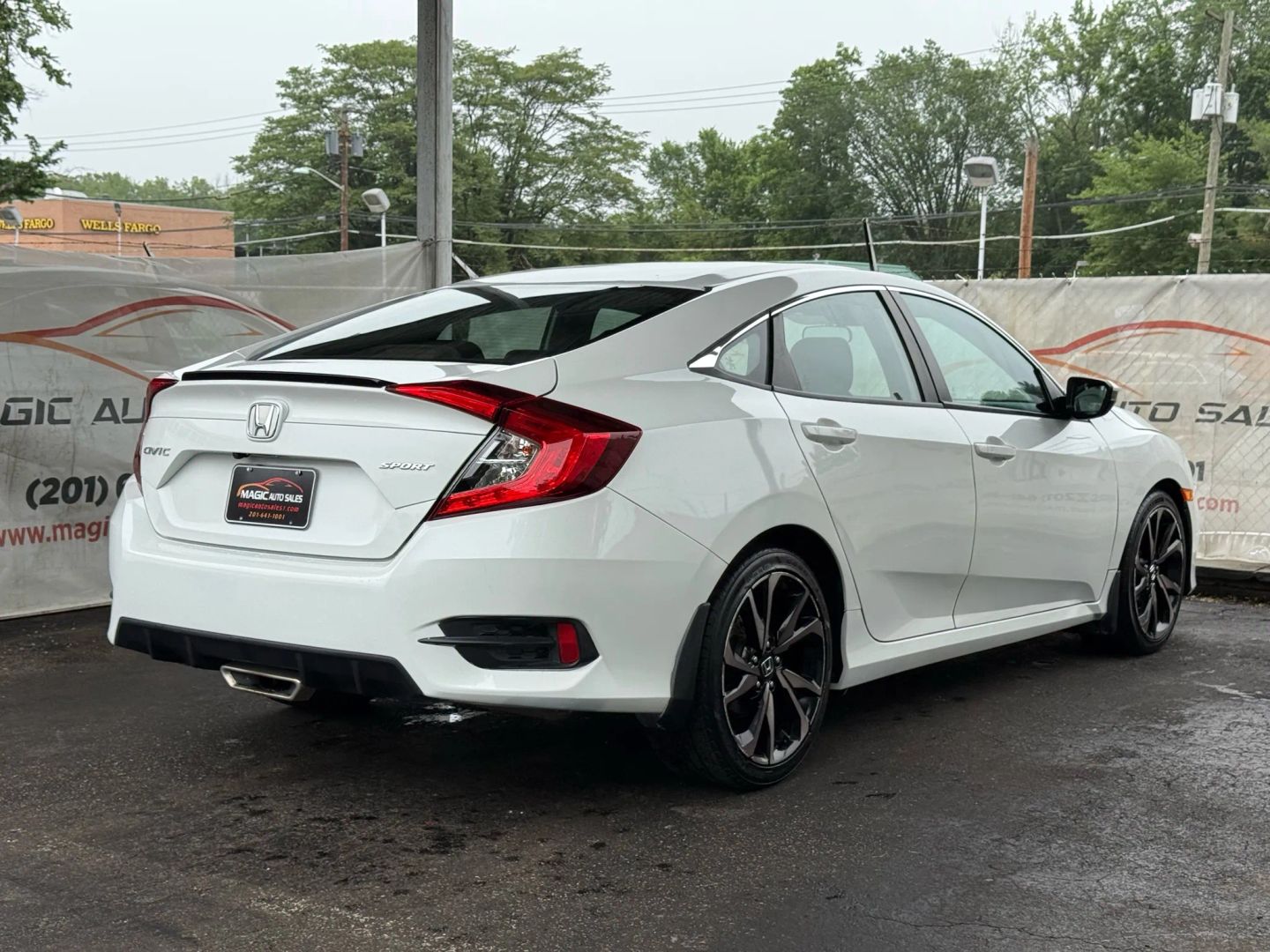 2021 Honda Civic - Image 11