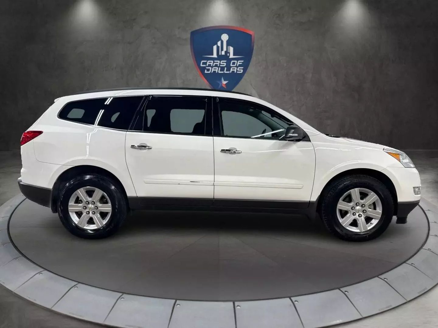 2011 Chevrolet Traverse - Image 6