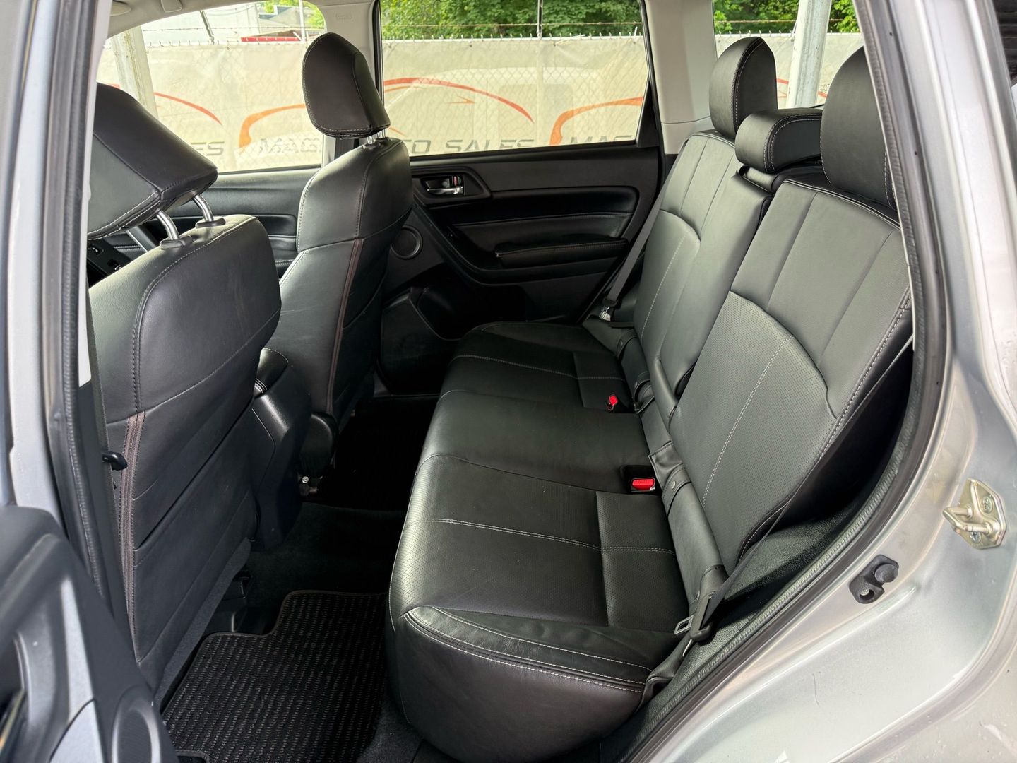 2017 Subaru Forester - Image 18