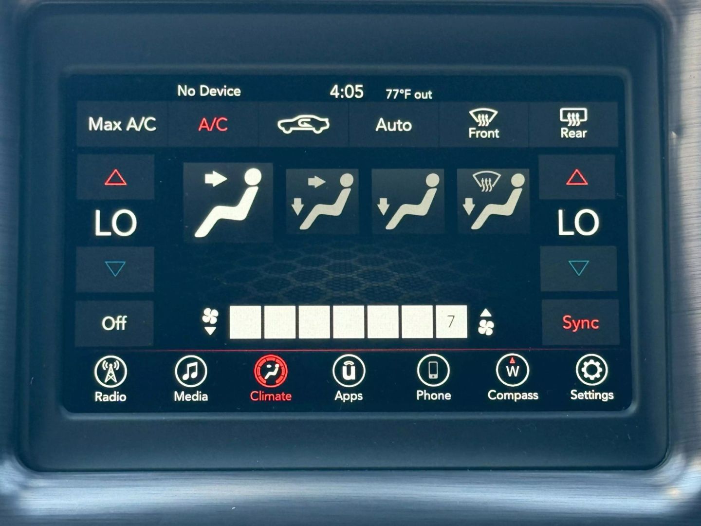 2018 Dodge Challenger - Image 32