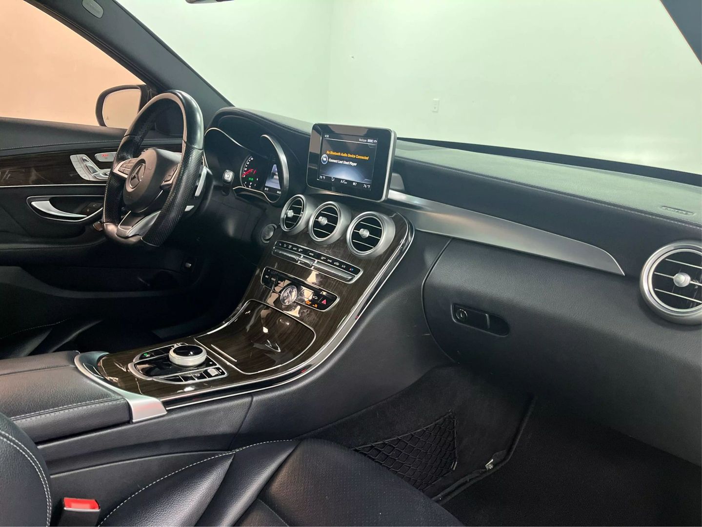 2017 Mercedes-benz C-class - Image 29