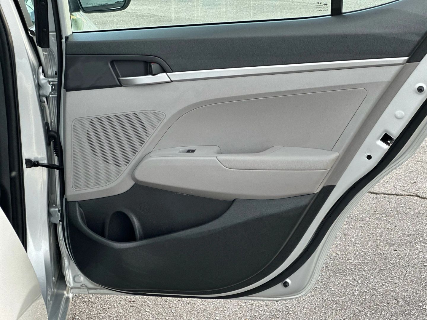 2019 HYUNDAI ELANTRA SEDAN 4-CYL, 2.0 LITER SE SEDAN 4D