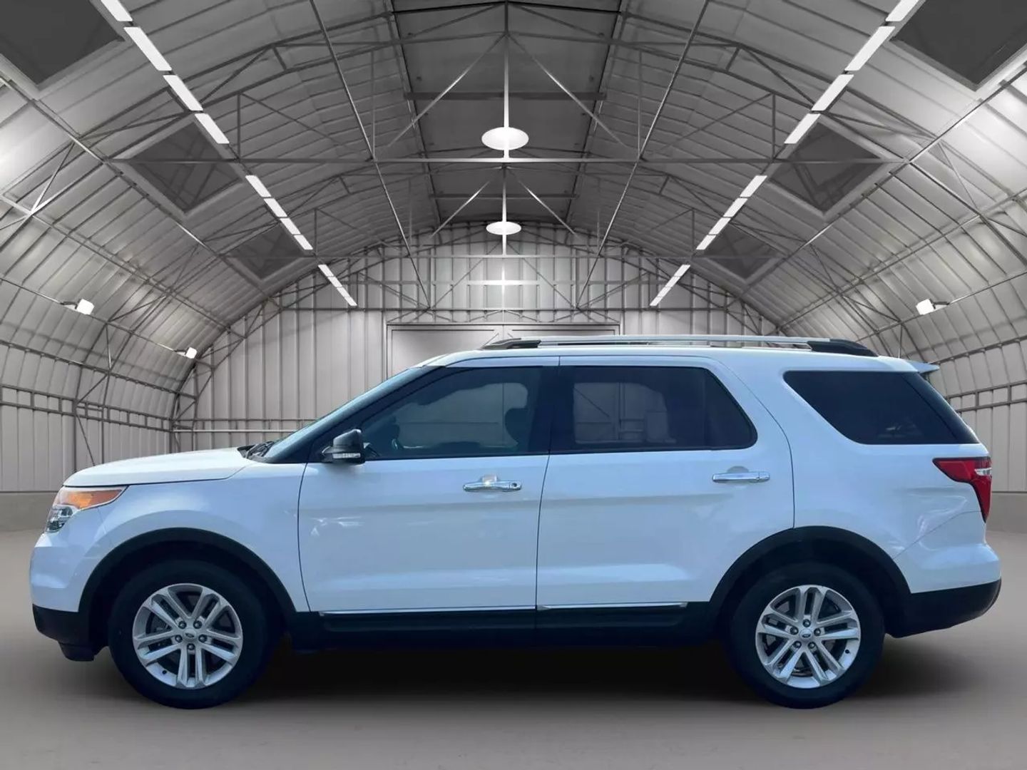 Used 2014 Ford Explorer XLT with VIN 1FM5K7D86EGC47008 for sale in Kansas City