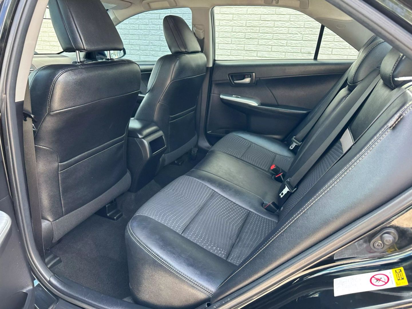 2014 Toyota Camry - Image 17