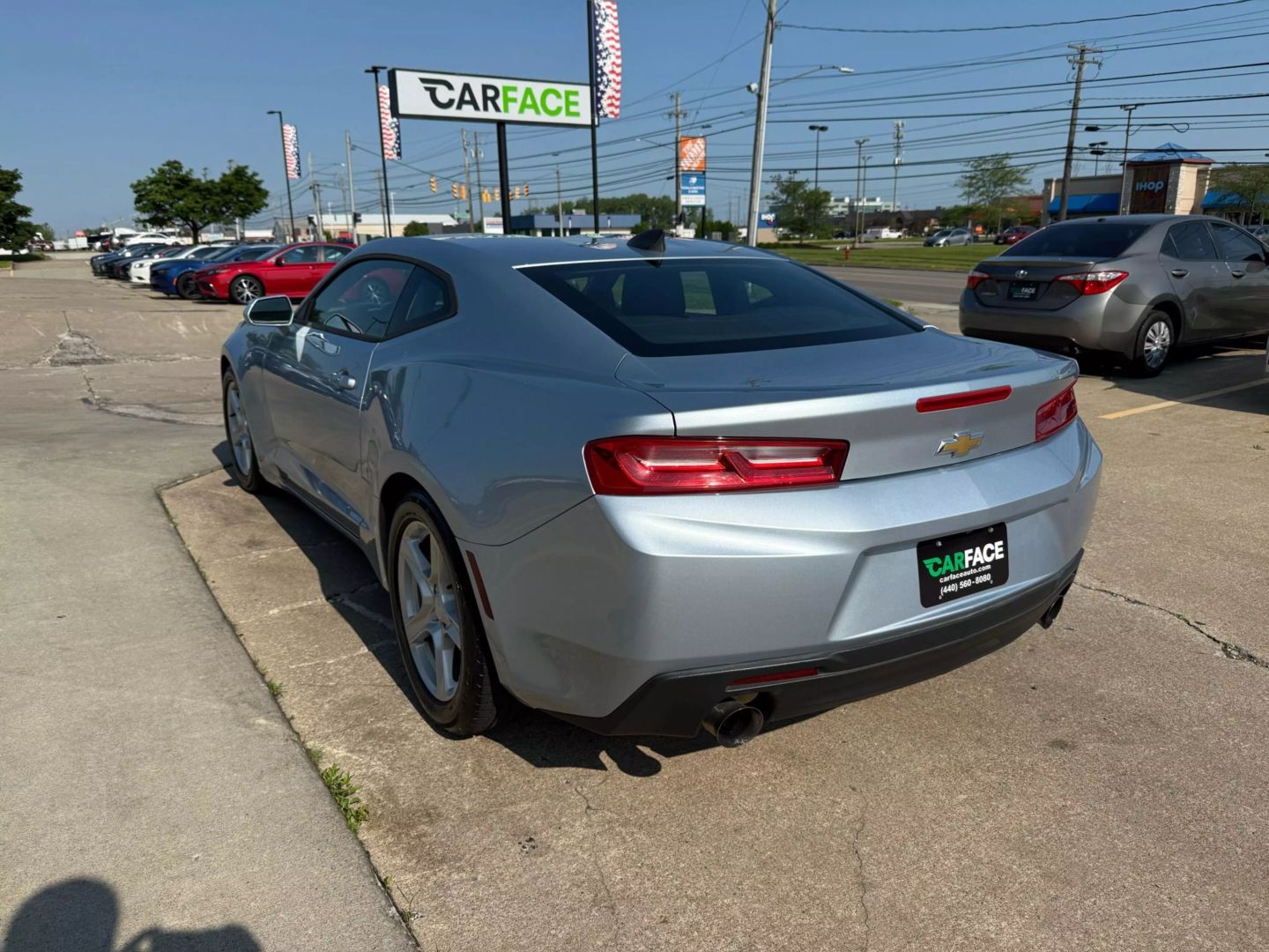 2017 Chevrolet Camaro - Image 8