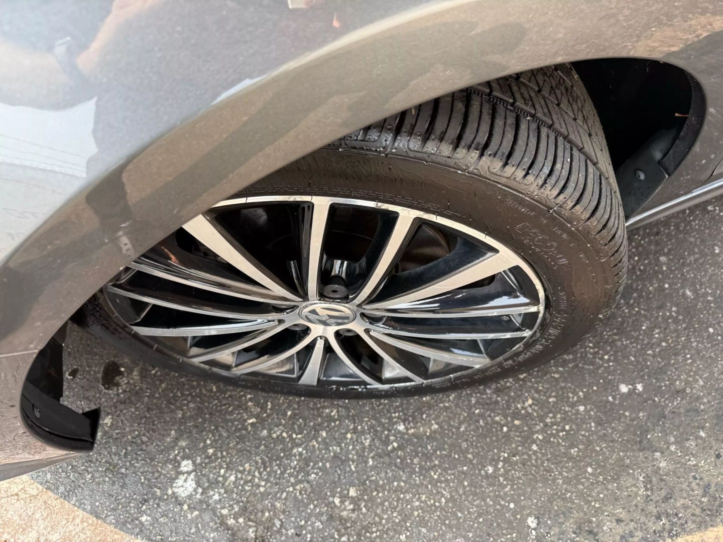 2015 Volkswagen Jetta - Image 39