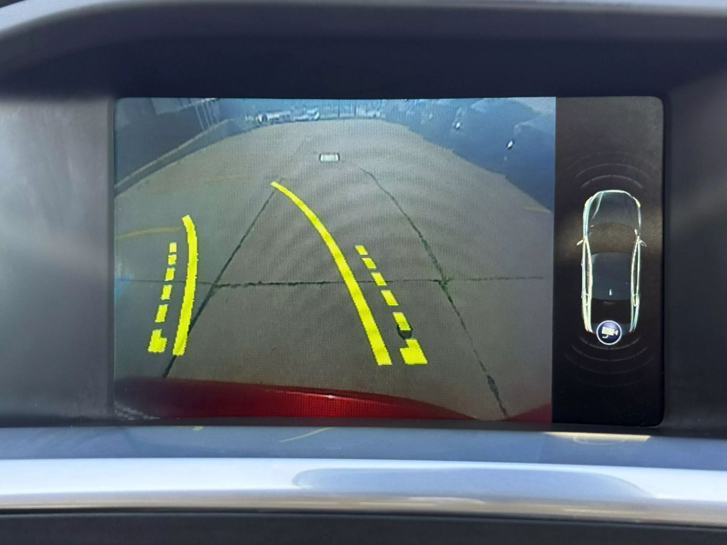 2015 Volvo S60 - Image 35