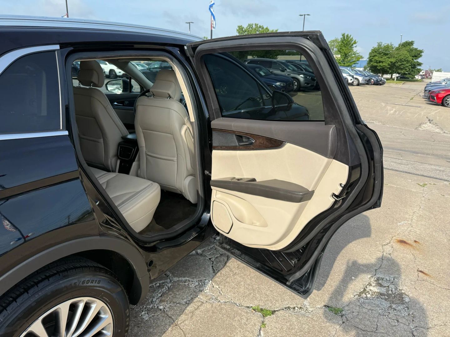 2016 Lincoln Mkx - Image 24
