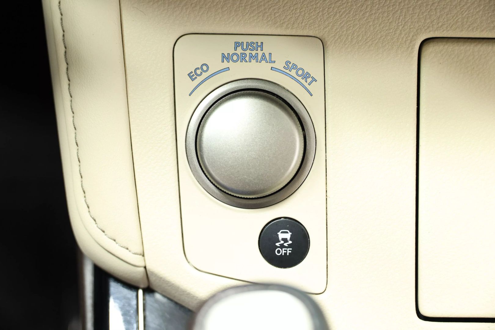 2016 Lexus Es - Image 42