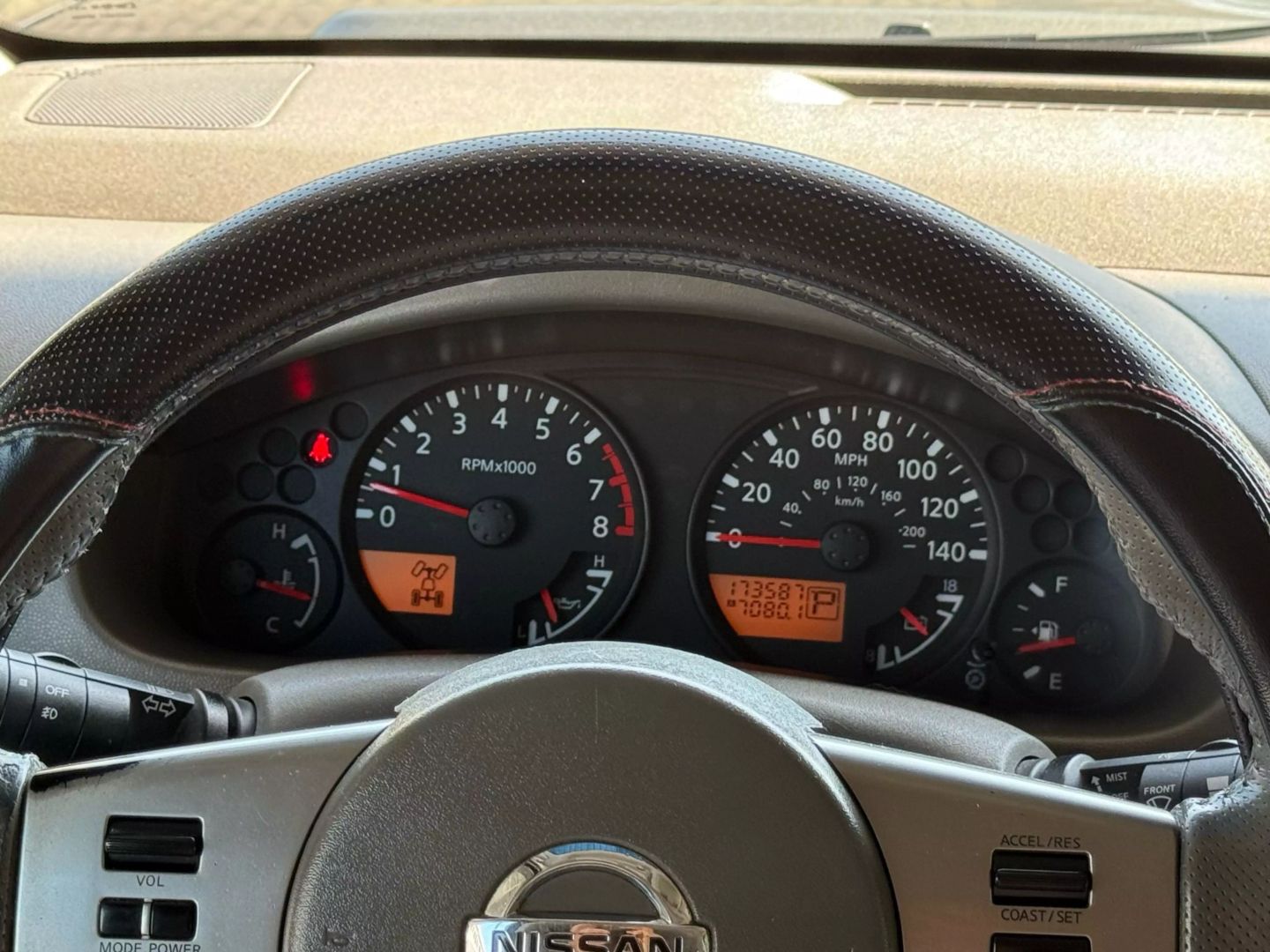 2005 Nissan Frontier Crew Cab - Image 34