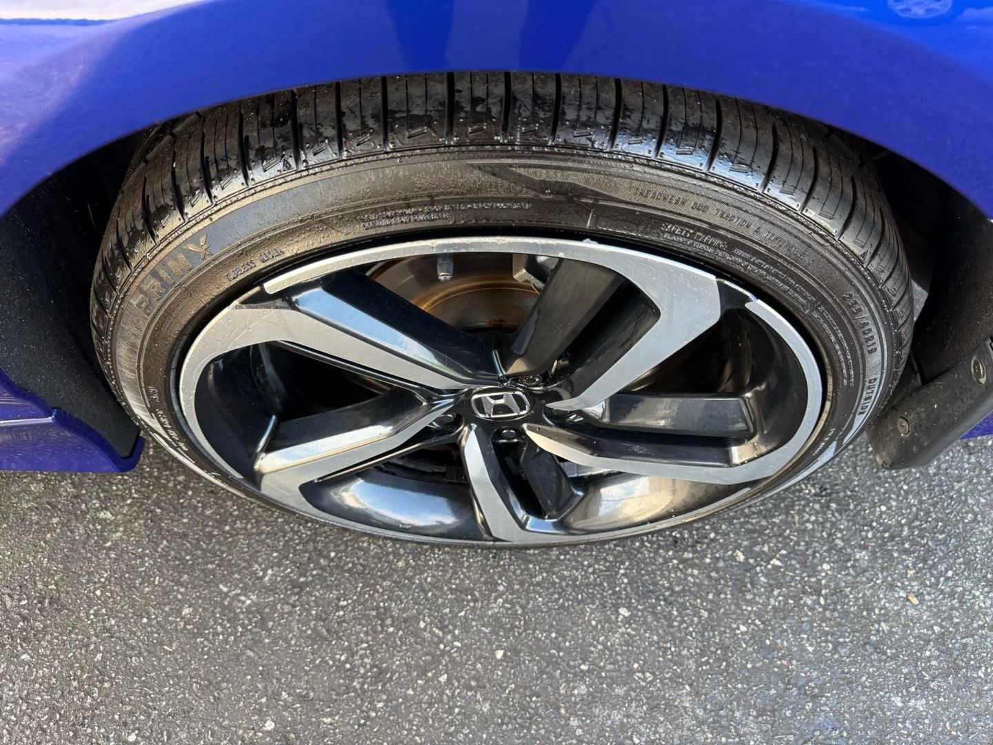 2018 Honda Accord - Image 40