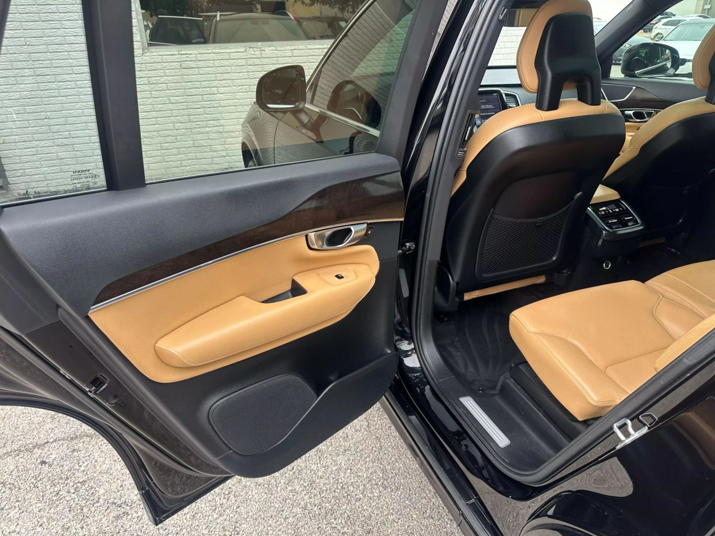 2017 Volvo Xc90 - Image 19