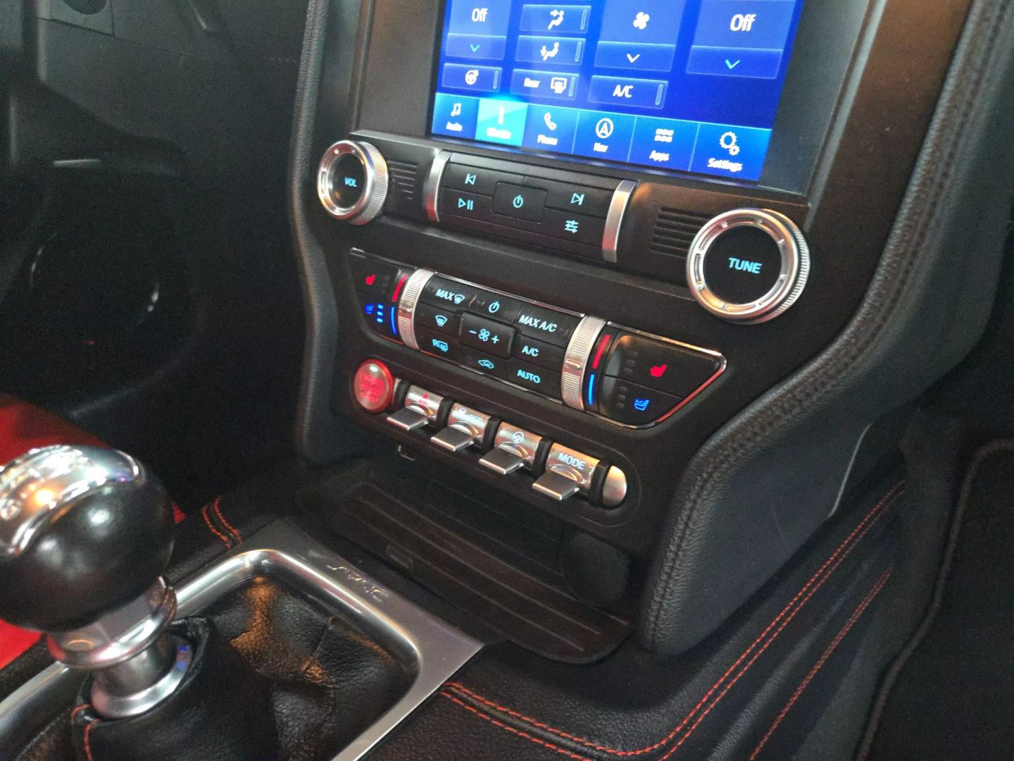 2021 Ford Mustang - Image 26