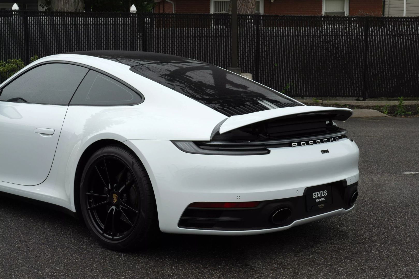 2022 Porsche 911 - Image 30