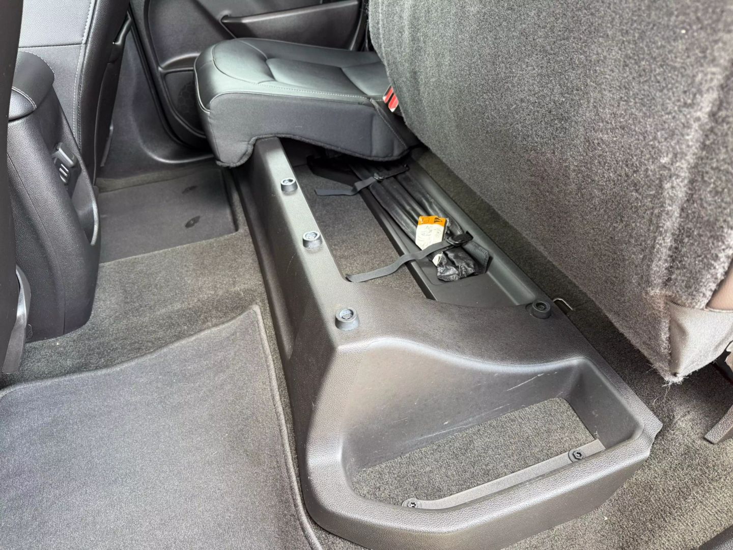 2018 Chevrolet Colorado Crew Cab - Image 14