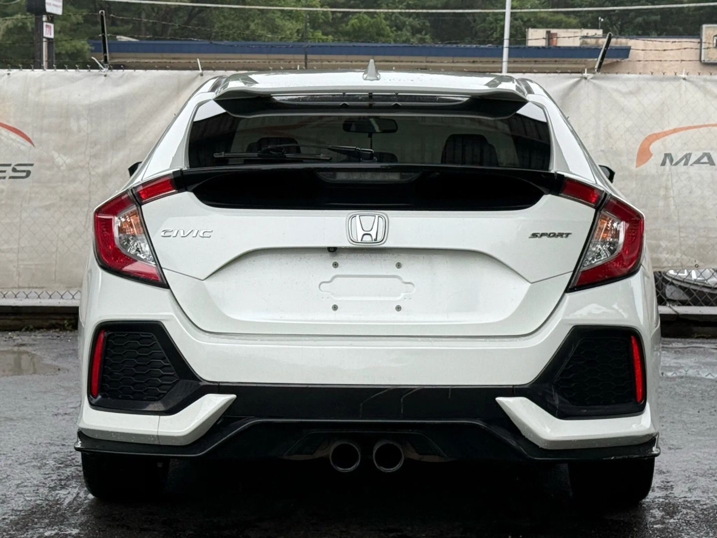 2018 Honda Civic - Image 10