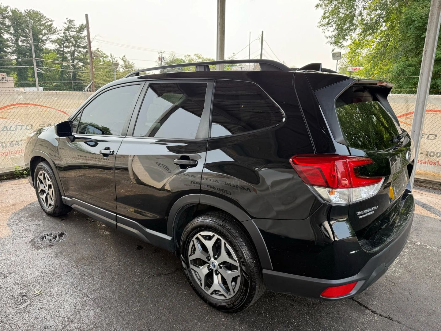 2020 Subaru Forester - Image 13
