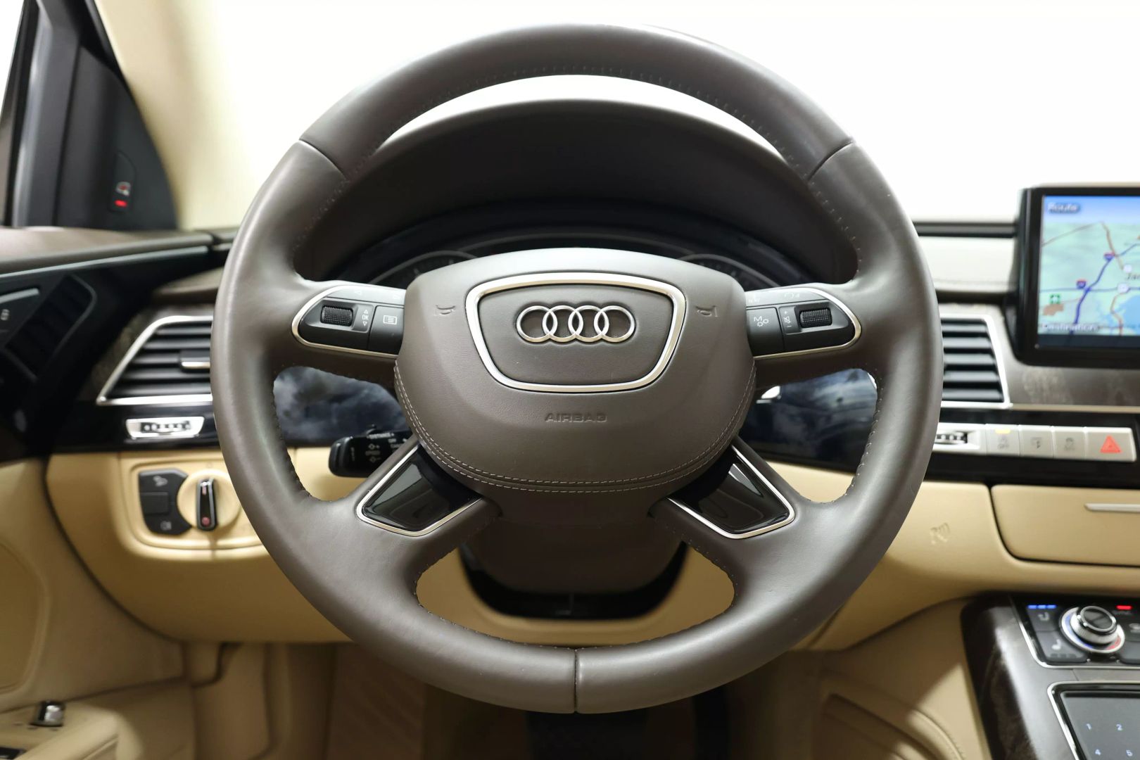 2015 Audi A8 - Image 23