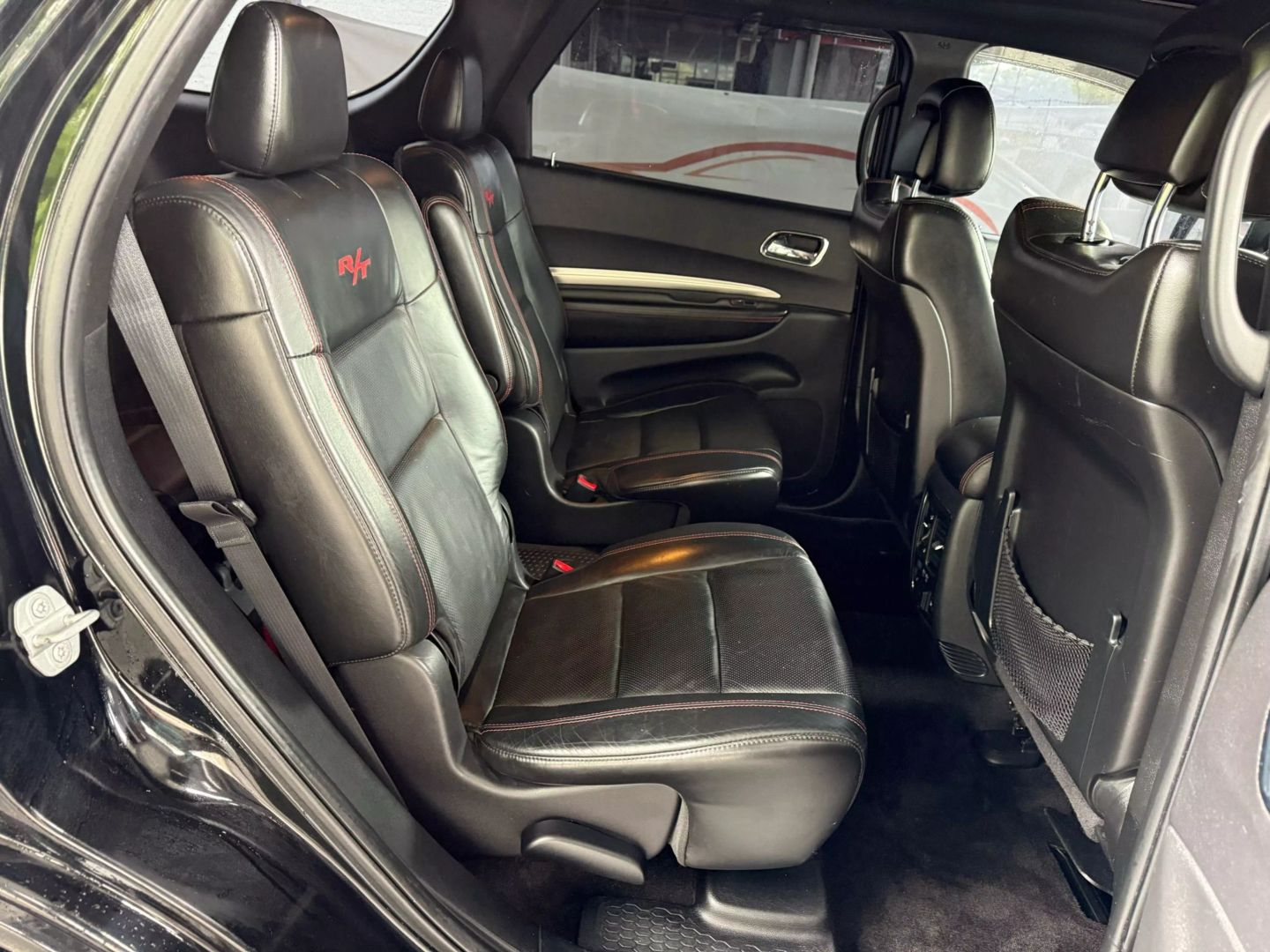 2017 Dodge Durango - Image 23