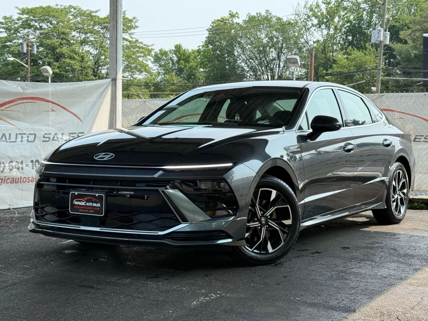 2025 Hyundai Sonata - Image 1