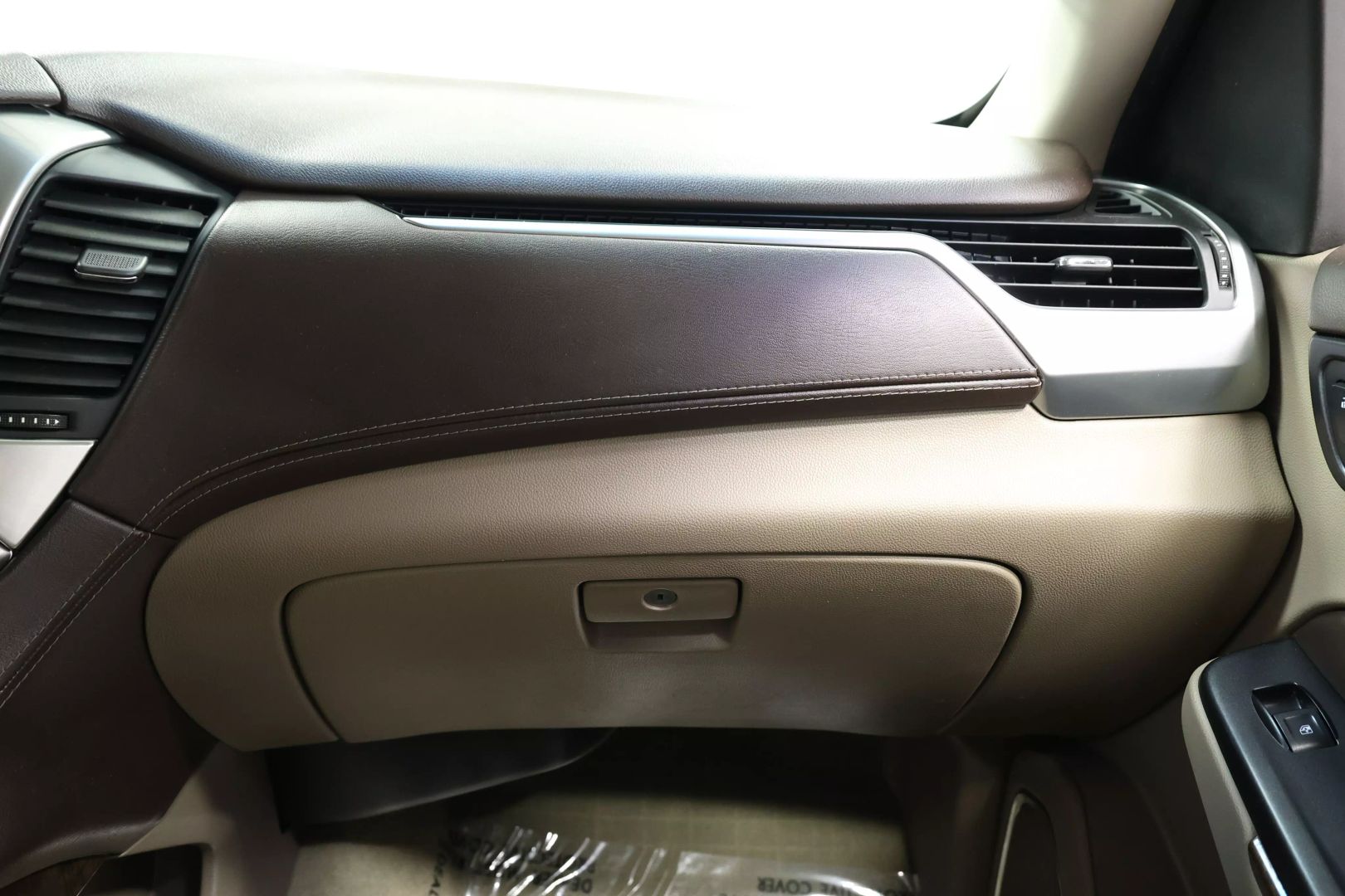 2016 Chevrolet Tahoe - Image 100