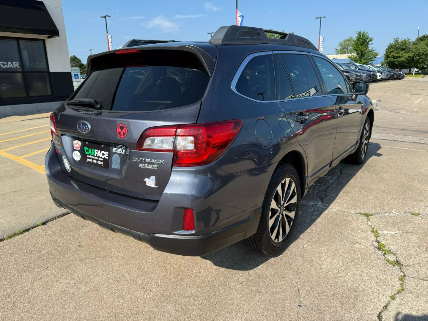 2015 Subaru Outback - Image 17