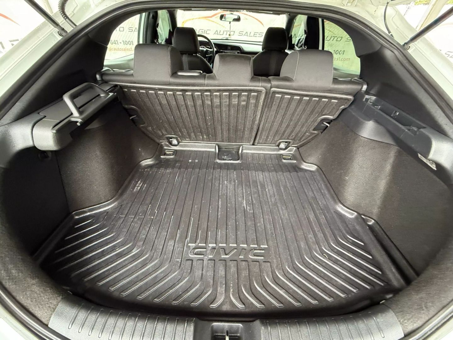 2018 Honda Civic - Image 20