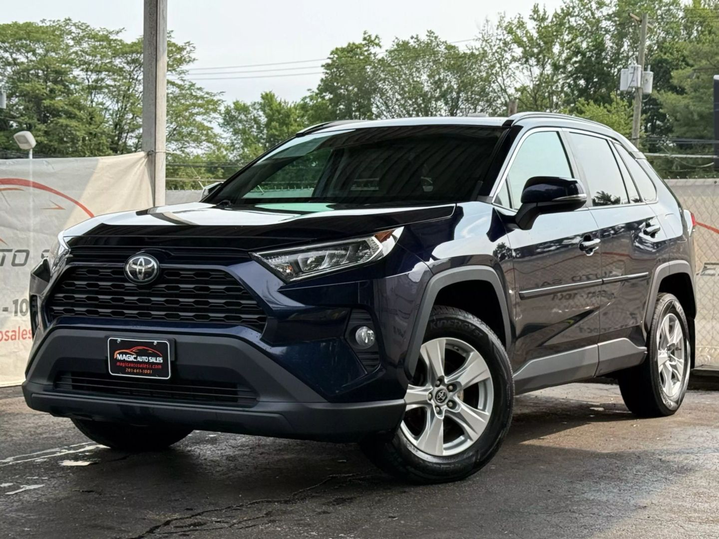 2019 Toyota Rav4 - Image 1