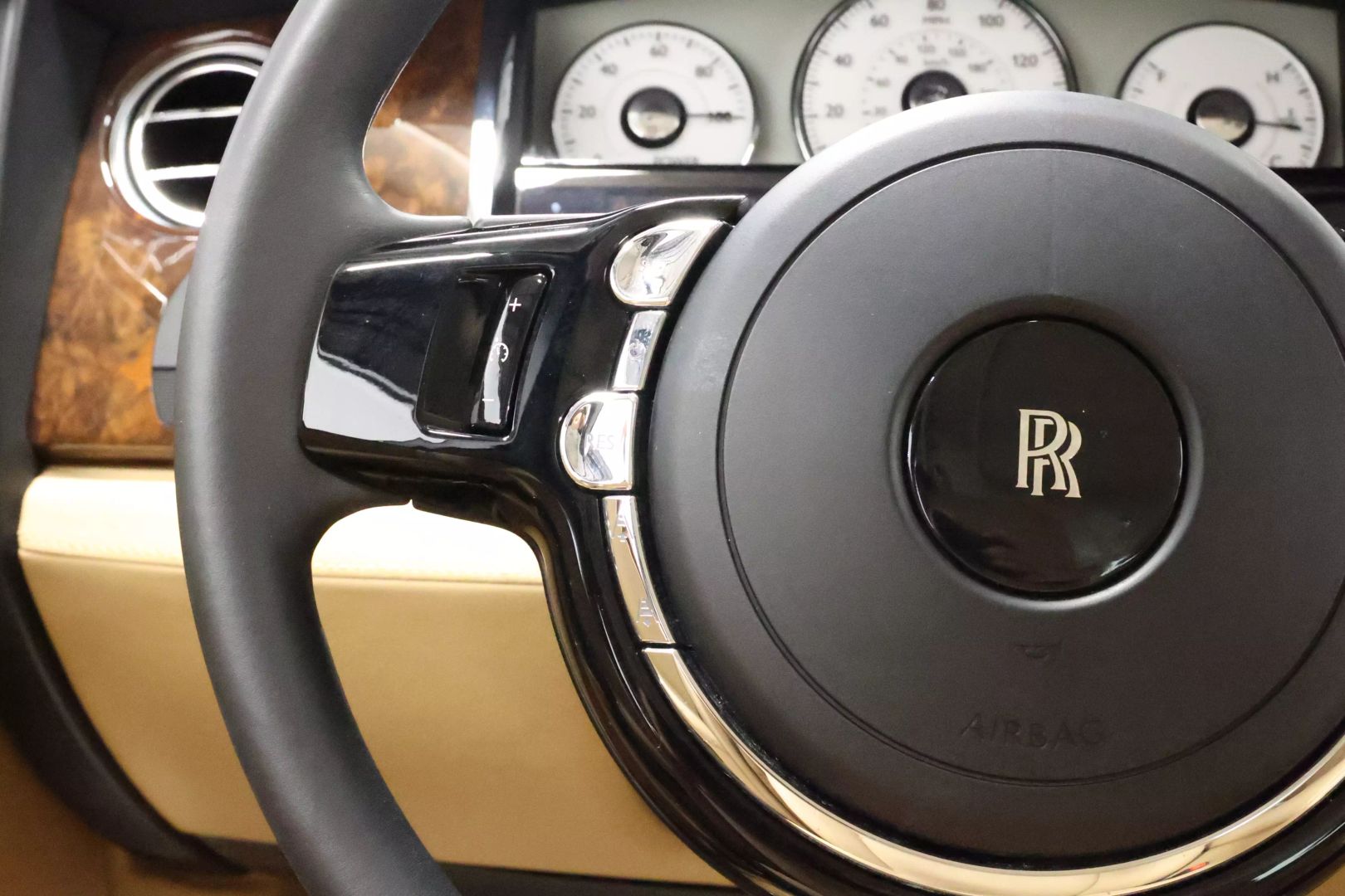 2010 Rolls-royce Ghost - Image 20