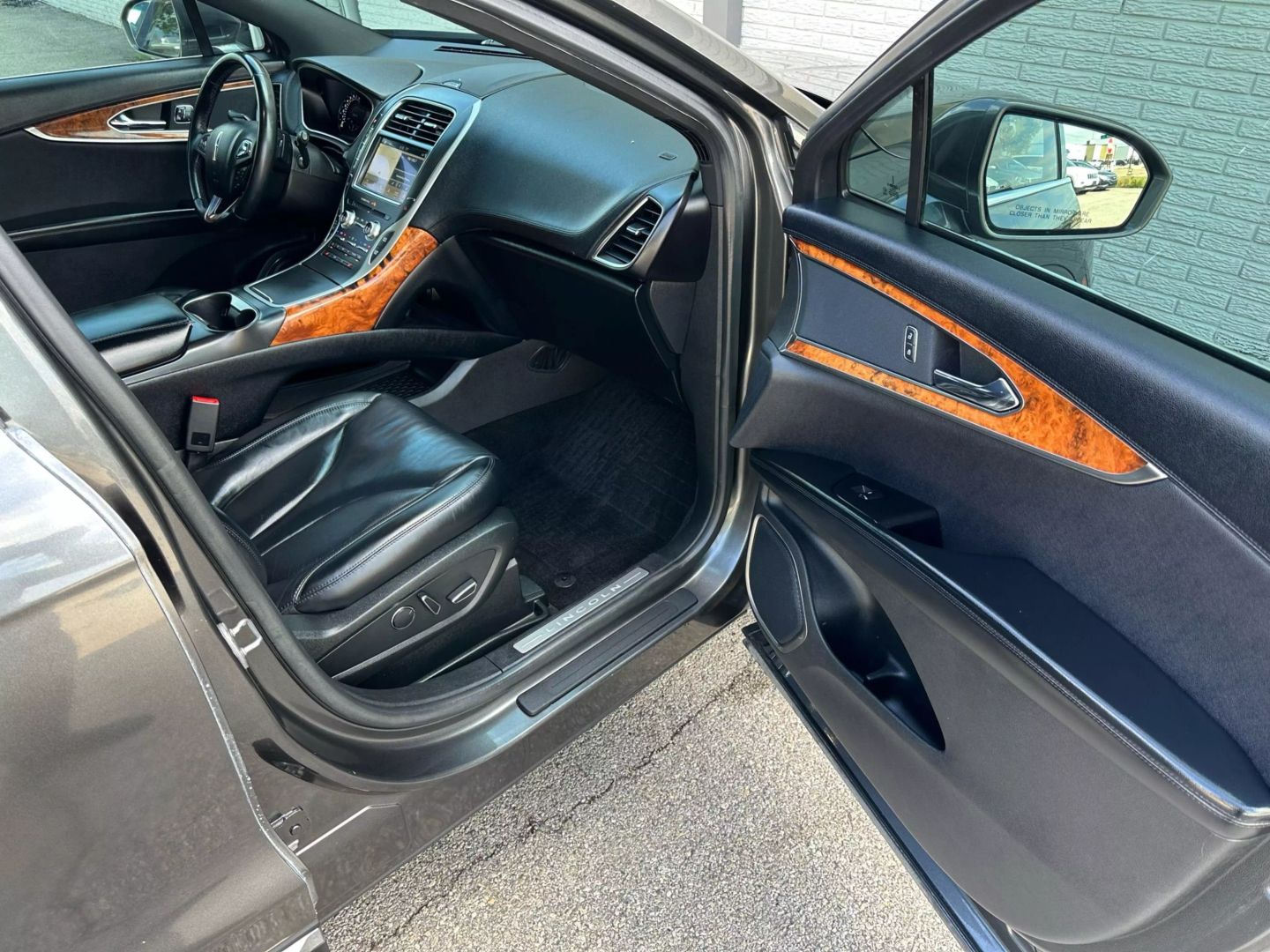 2018 Lincoln Mkx - Image 32